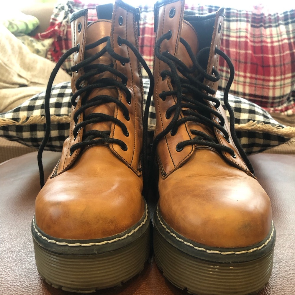 Roolee Elvis Platfoem Boot